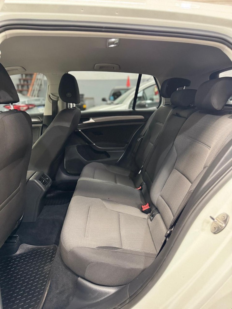 Volkswagen GOLF COMFORTLINE 1.4L TSI DSG — foto 6